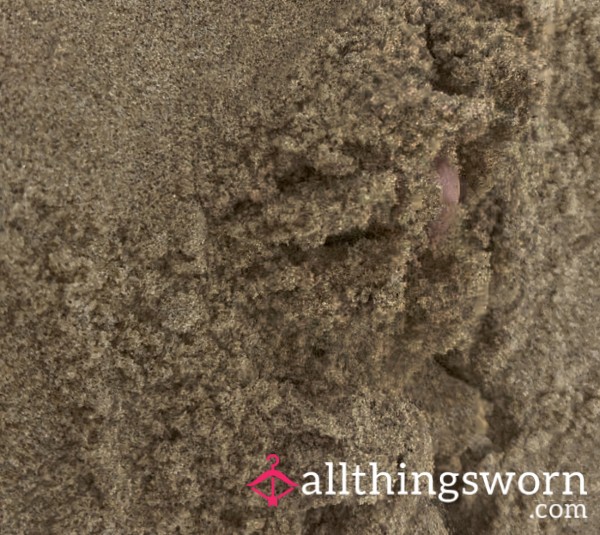 P**kaboo Toes In Sand – Tease Clip - 7 Seconds Of Heaven