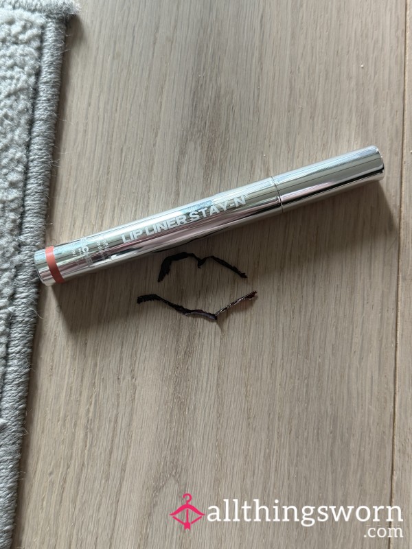 P**l Off Lip Liner