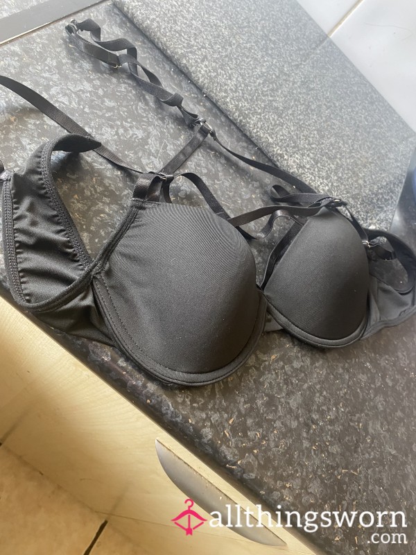 Pentagram Choker Bra