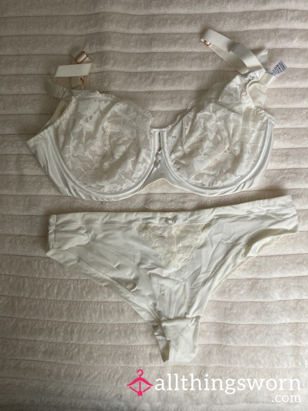 Perfect Lingerie Set…worn Whilst I Was Being F**ked Doggy 🥵 My Panties Are Full Of My C*m 💋