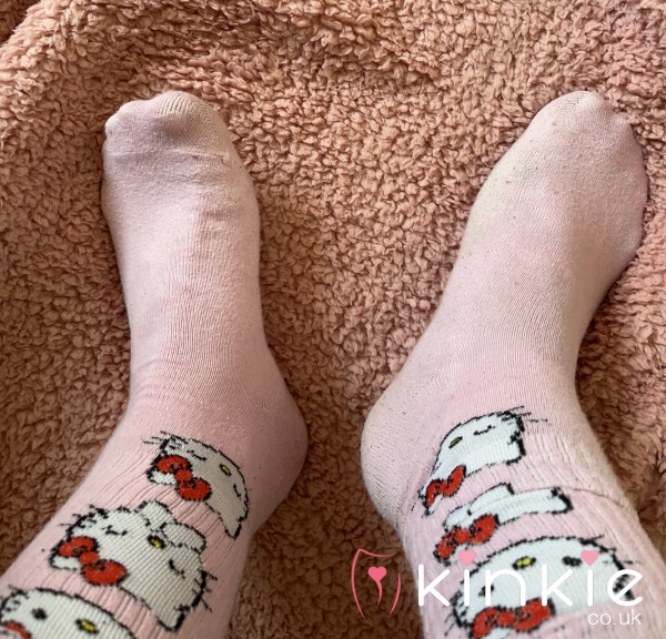 Perfect Pink Hello Kitty Ankle Socks 🧦💝