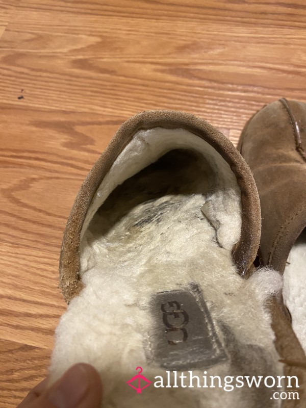 PRICE REDUCED- Perfectly Worn In Ugg MILF Slippers- TOE JAM- 3 Years Old- Worn Every Single Day- Mildly/Strongly Scented
