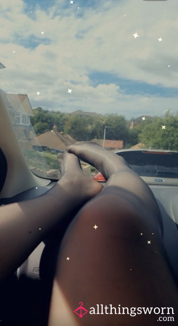 Perfectly Worn Tights 🖤