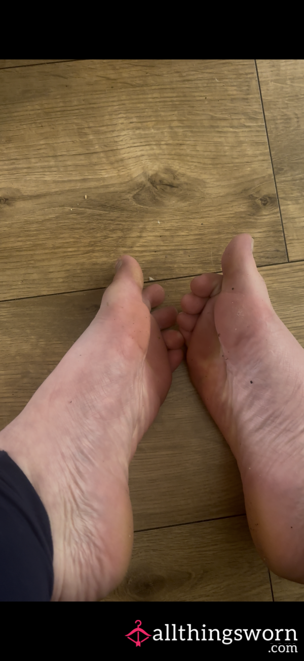 Personalised Feet Video.