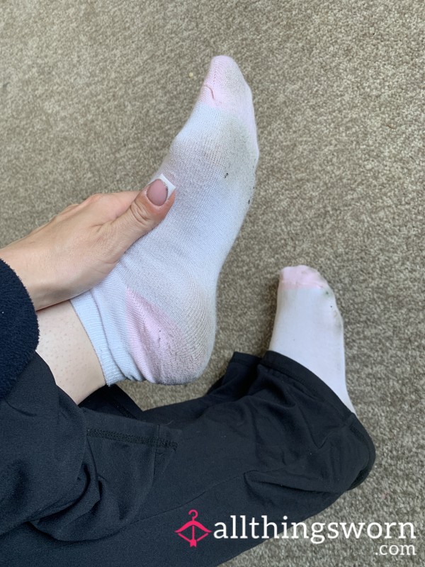 Petite Size 5 Socks 🌺