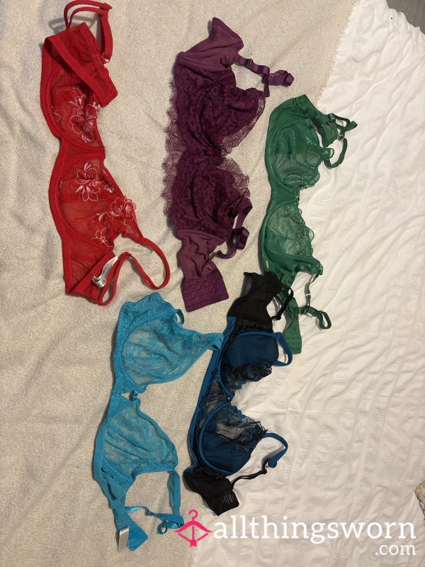 Pick A Bra 😜