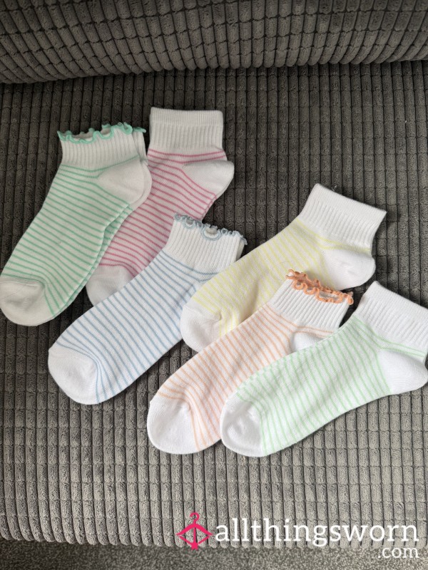 Socks - Pick Your Pair 🧦🧦