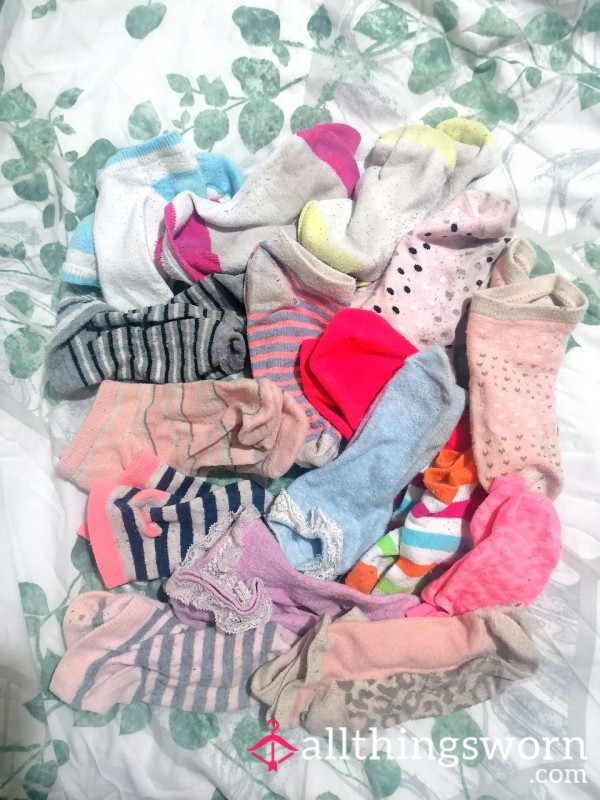 Pick A Pair For Wear - A**orted Socks