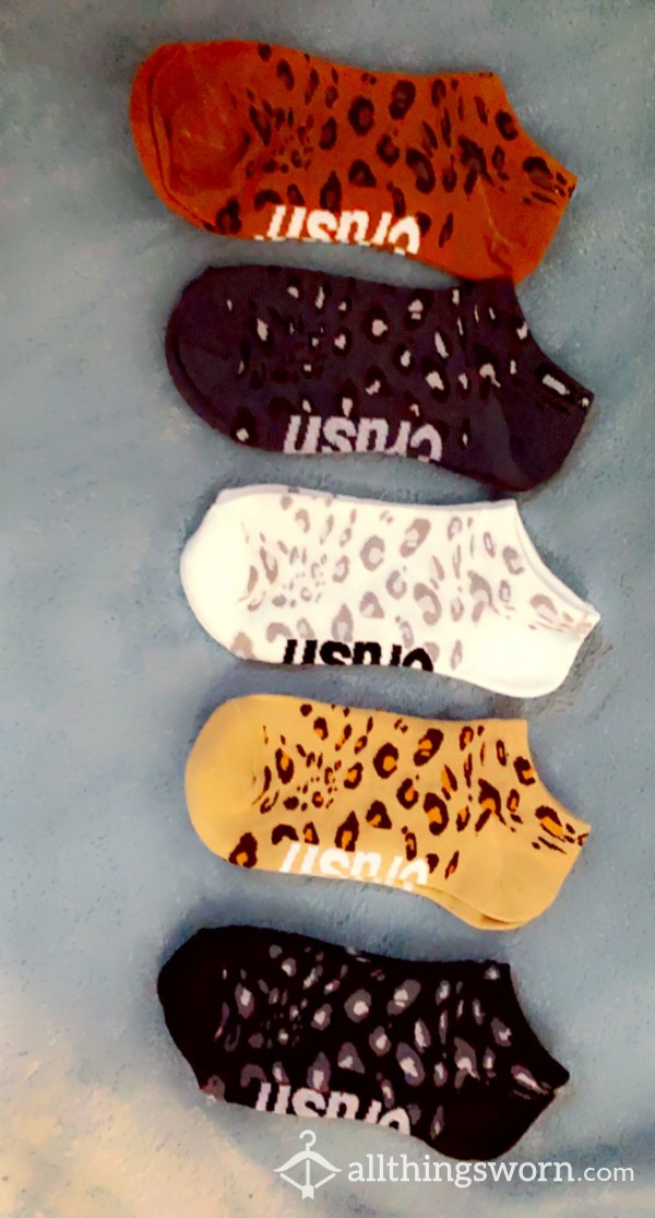 🧦 Pick A Pair To Wear 🧦