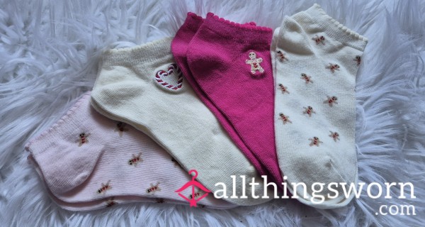 Pick Your Pair 🎅🏻🧦