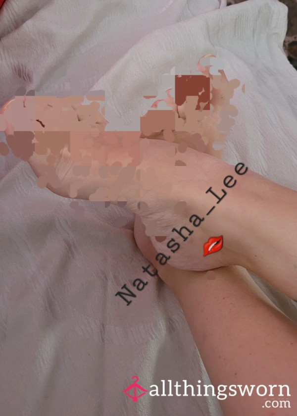 Piedi Nudi Da Venerare