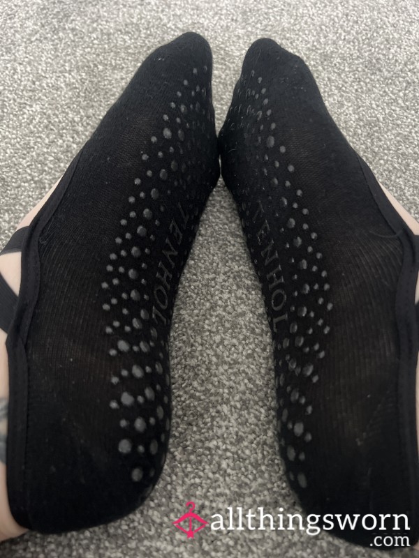 Pilate Socks