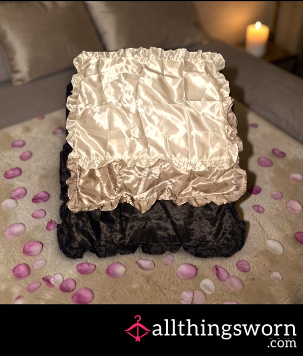 Pillow Humping - Sensual Satin