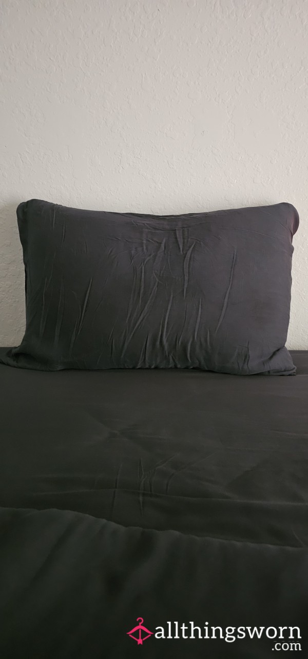 Pillowcase ~ Sleep With Me 😏 ~ SLEPT ON FOR 5 NIGHTS ~ *Pillow And Other Delicious Add Ons Available 🤤