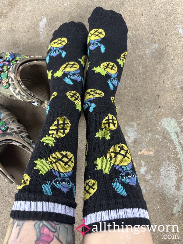 Pineapple Stitch Socks