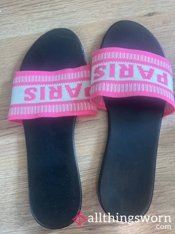 Pink And Black Sliders Worn On Holiday And Owned For 3+ Years And Had My Bare Feet Rubbing All Over Them🩷🖤
