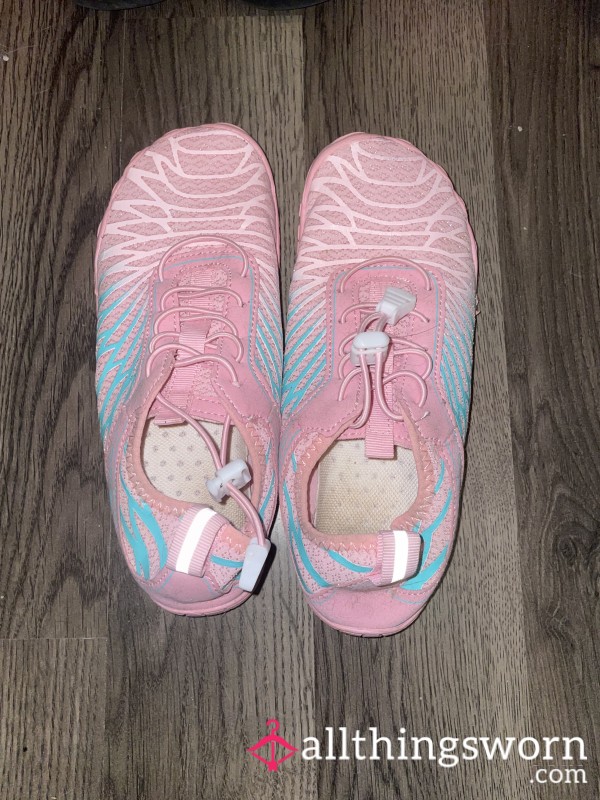 Size 6 Pink And Blue Barefoot Shoes