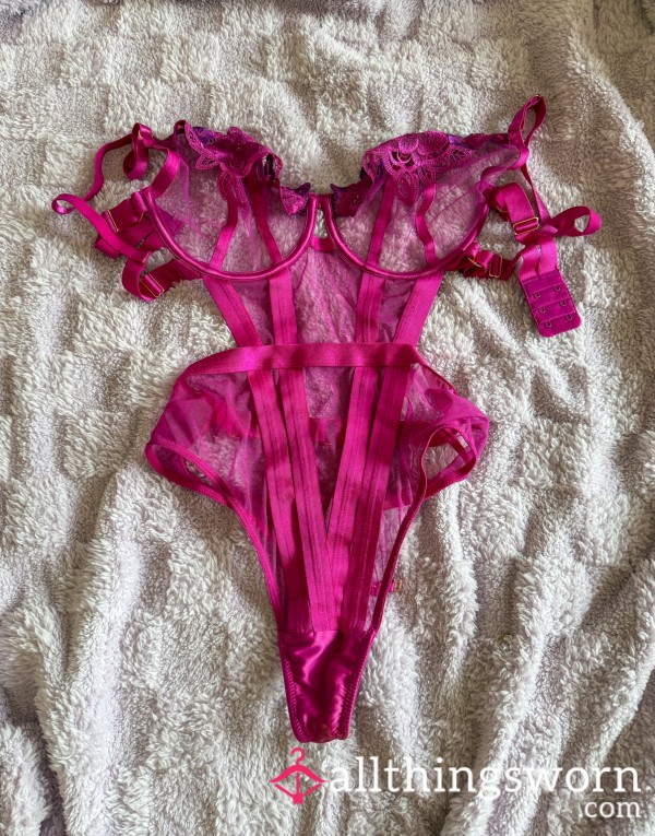 Pink Body Suit 🔥