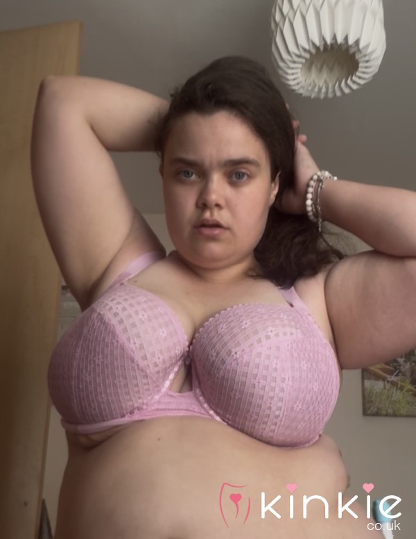 Pink Bra Size 40HH 🩷
