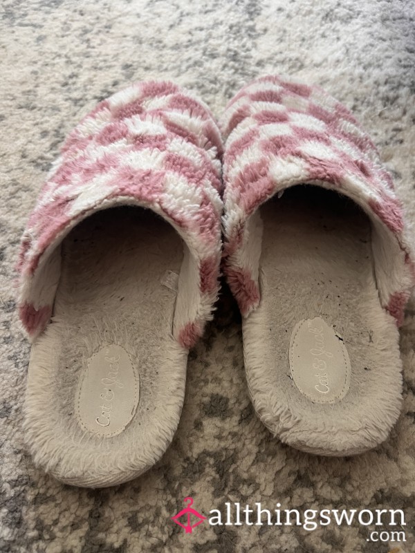 Pink Checkered Slippers