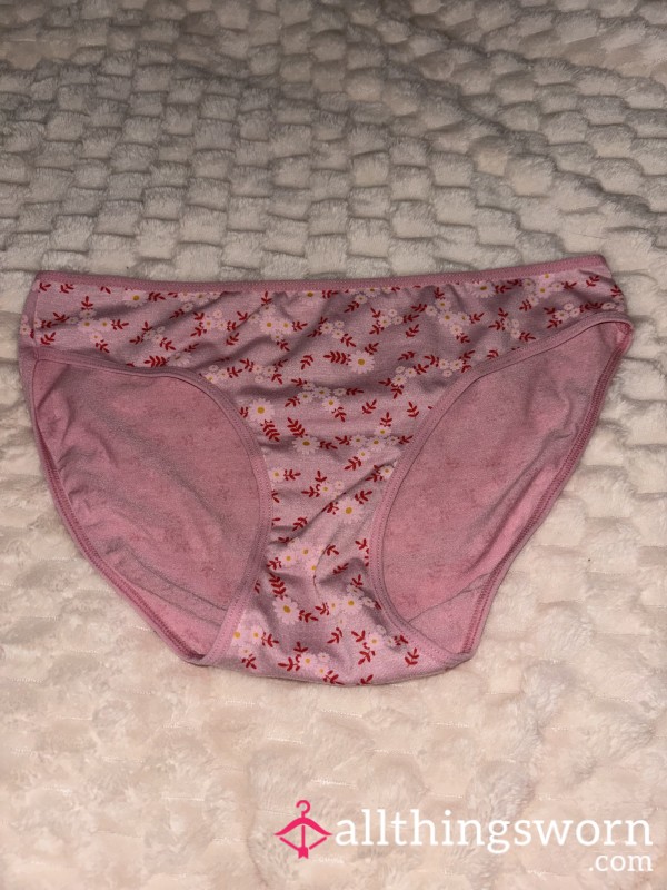 Pink Cotton Bikini Panties With A Flor*l Pattern