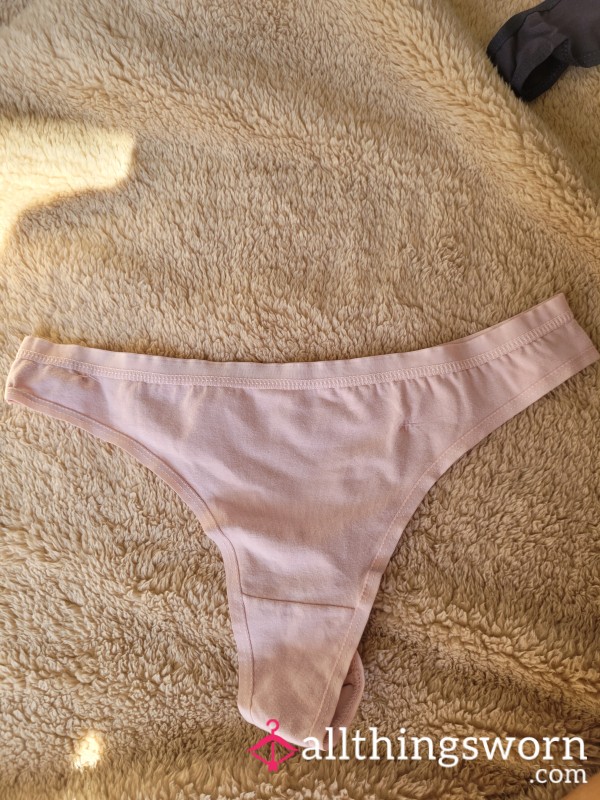 Pink Cotton Gym Thong 🥵🥵
