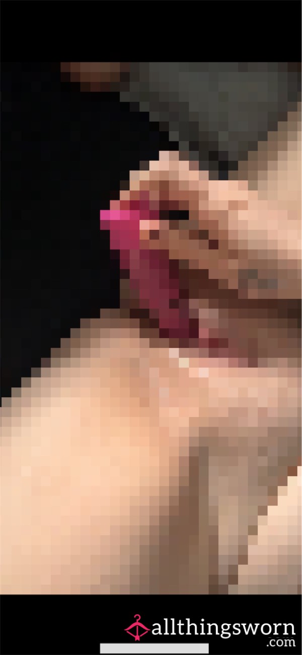 Pink Di**o