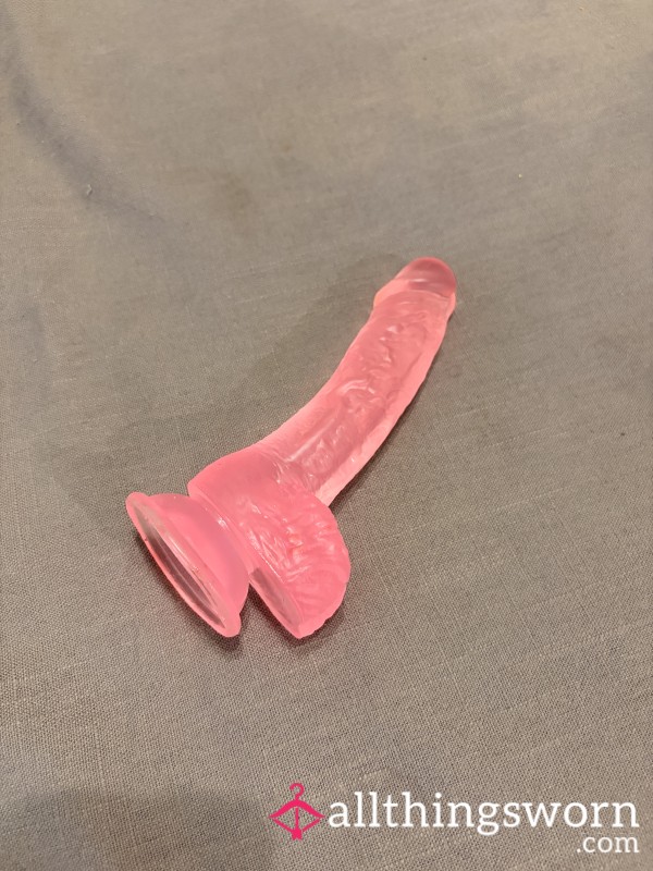 Pink Di**o