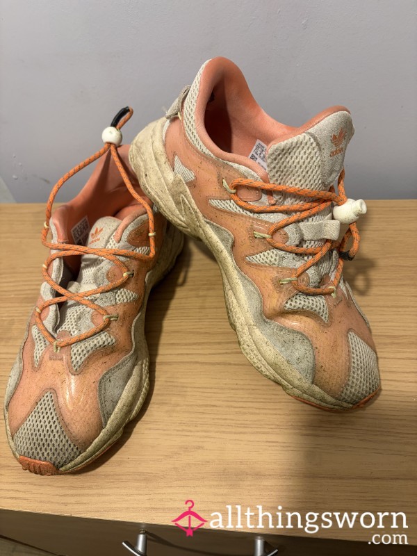 Pink Dirty Trainers 👑