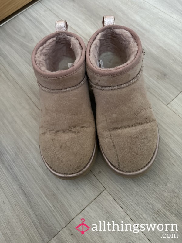 Pink FILTHY Old Well Worn Mini Ugg Boots