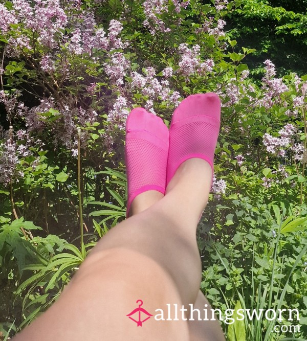 Pink Fishnet Trainers Socks Worn All Day In The Sun 🌞💦👣