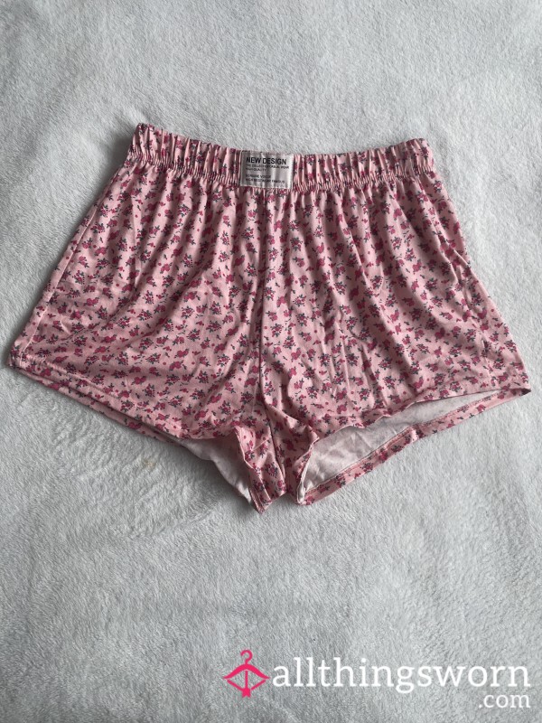 Pink Flor*l Pj Shorts 🌷