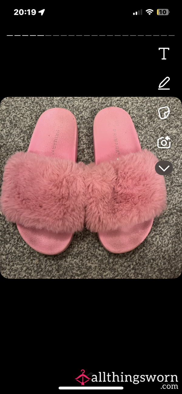 Pink Fluffy Sliders