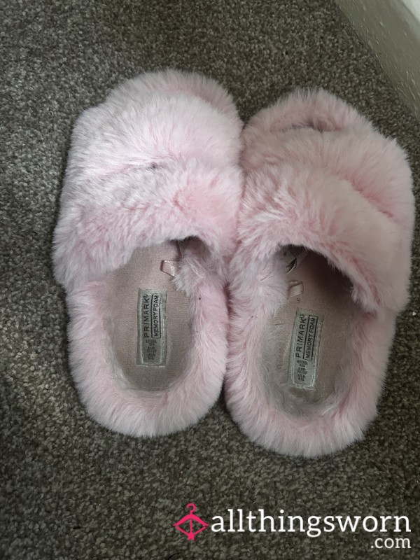 Pink Fluffy Slippers