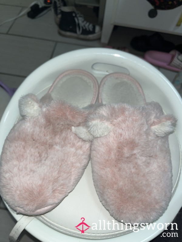 Pink Fluffy Slippers