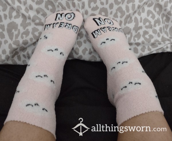 Pink Fuzzy Cloud "Dream On" Socks