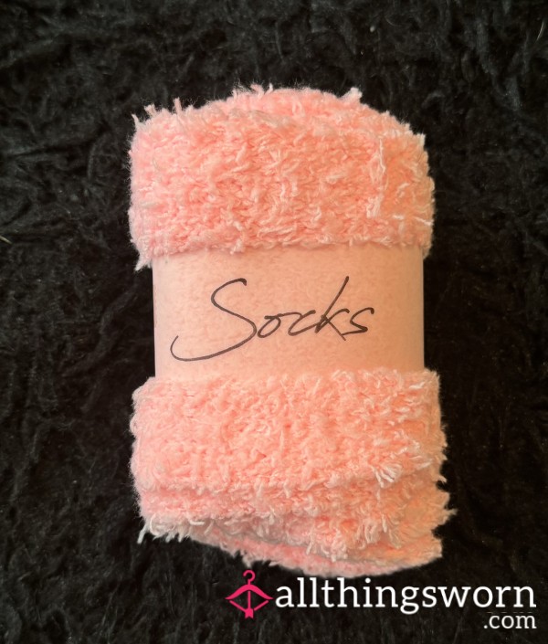 Pink Fuzzy Socks 🩷