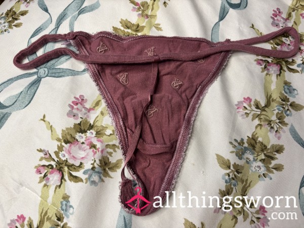 PINK V String