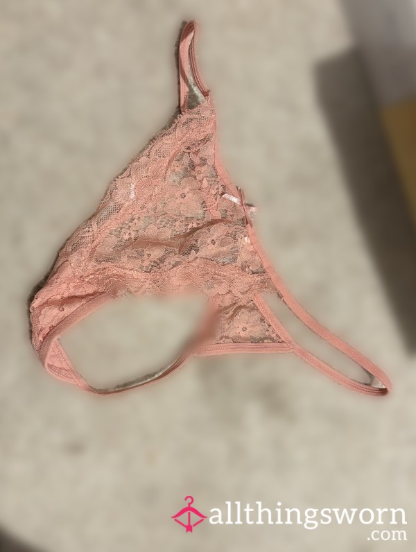 Pink G-String – Pretty, Playful, Perfect 💗