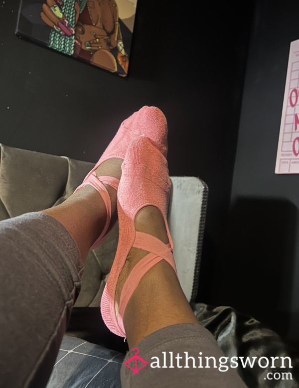 Pink Grippy Gym/pole Dance Socks  24hrs