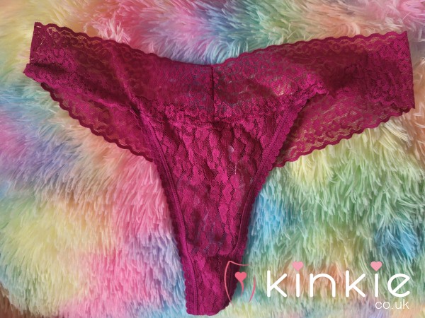 Pink Lace Thong 💕