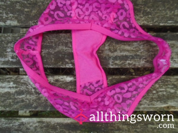 🌀🩷Pink Lace Thongs🩷