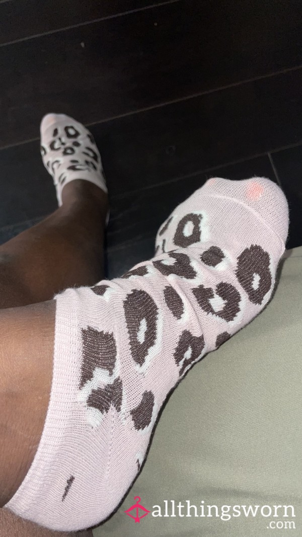 Pink Leopard Ankle Socks