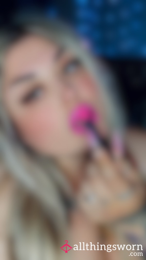 Pink Lipstick Kisses 💋💋