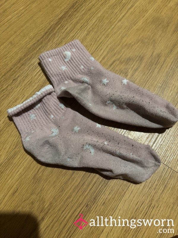 🌙 Pink Moon & Stars Socks – Well-Worn & Cozy 🧦✨