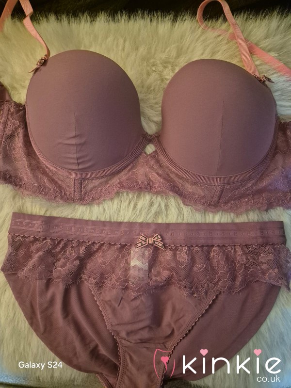 PINK M&S 2 PIECE SET