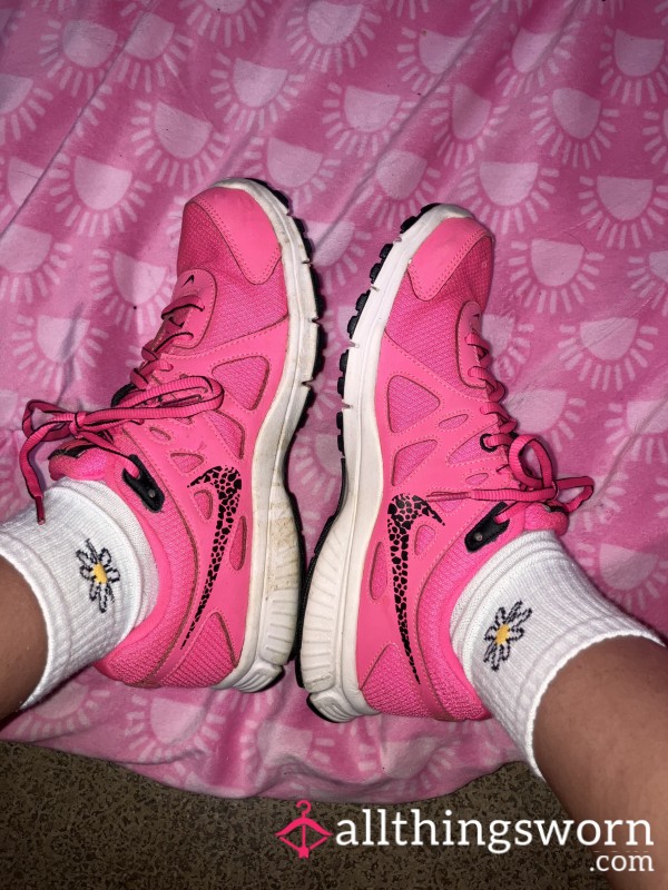 Pink Nikes Pa**ed Down From My Mom