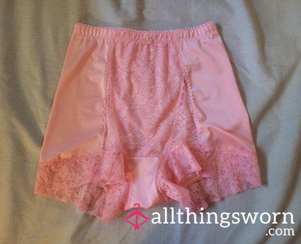 PENDING - Pantaloons - Pink Gusset - Ruched Bu*t - Size Medium