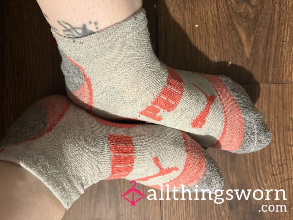 Pink Puma Socks❤️