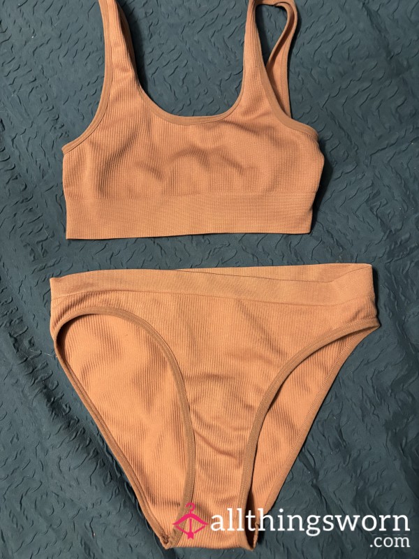 Pink Ribbed Crop Top And Full Back Pants Set